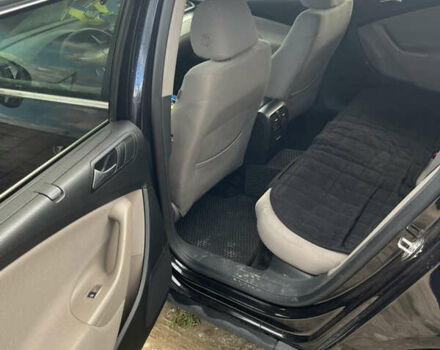 Черный Фольксваген Пассат, объемом двигателя 1.97 л и пробегом 302 тыс. км за 8150 $, фото 10 на Automoto.ua