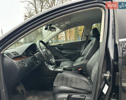 Черный Фольксваген Пассат, объемом двигателя 1.97 л и пробегом 235 тыс. км за 8499 $, фото 49 на Automoto.ua