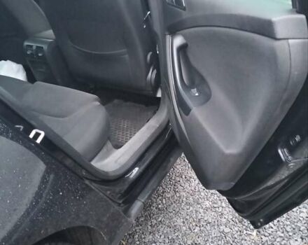 Черный Фольксваген Пассат, объемом двигателя 1.97 л и пробегом 326 тыс. км за 7500 $, фото 9 на Automoto.ua