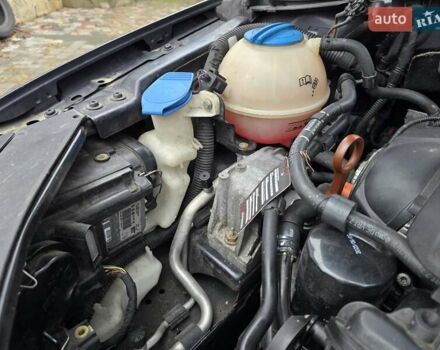 Черный Фольксваген Пассат, объемом двигателя 2 л и пробегом 225 тыс. км за 8800 $, фото 158 на Automoto.ua