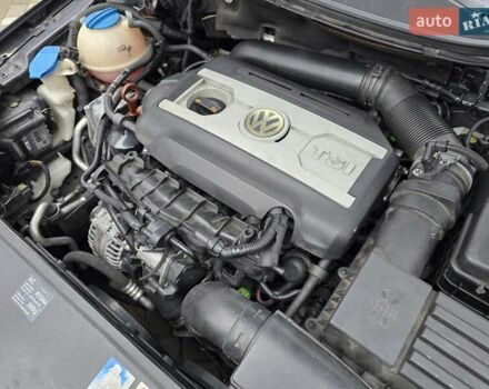 Черный Фольксваген Пассат, объемом двигателя 2 л и пробегом 225 тыс. км за 8800 $, фото 164 на Automoto.ua