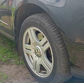 Черный Фольксваген Пассат, объемом двигателя 1.4 л и пробегом 289 тыс. км за 8000 $, фото 28 на Automoto.ua