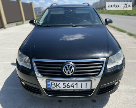 Чорний Фольксваген Пассат, об'ємом двигуна 1.97 л та пробігом 370 тис. км за 7900 $, фото 4 на Automoto.ua