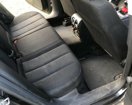 Черный Фольксваген Пассат, объемом двигателя 1.6 л и пробегом 286 тыс. км за 7300 $, фото 7 на Automoto.ua