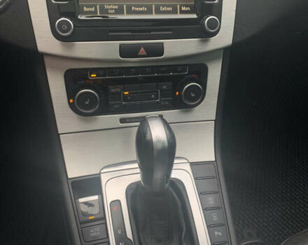 Черный Фольксваген Пассат, объемом двигателя 1.96 л и пробегом 229 тыс. км за 9600 $, фото 41 на Automoto.ua