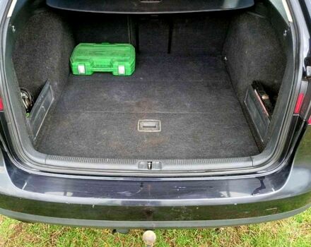 Черный Фольксваген Пассат, объемом двигателя 1.6 л и пробегом 200 тыс. км за 7500 $, фото 3 на Automoto.ua