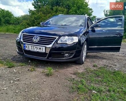 Черный Фольксваген Пассат, объемом двигателя 2 л и пробегом 206 тыс. км за 8200 $, фото 6 на Automoto.ua