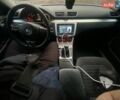 Черный Фольксваген Пассат, объемом двигателя 1.6 л и пробегом 300 тыс. км за 8700 $, фото 1 на Automoto.ua