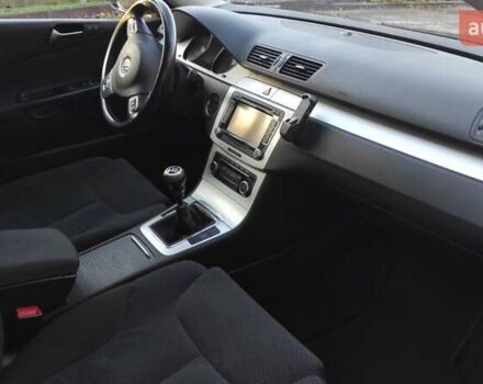 Черный Фольксваген Пассат, объемом двигателя 1.9 л и пробегом 280 тыс. км за 7900 $, фото 13 на Automoto.ua