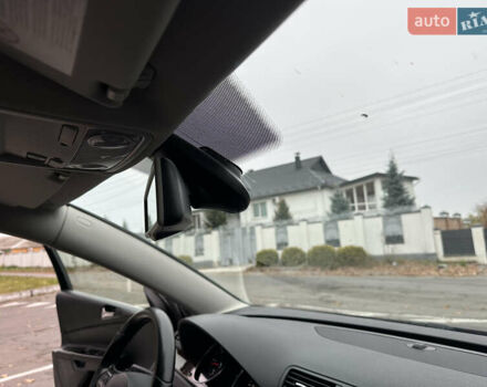 Черный Фольксваген Пассат, объемом двигателя 1.97 л и пробегом 235 тыс. км за 8499 $, фото 71 на Automoto.ua