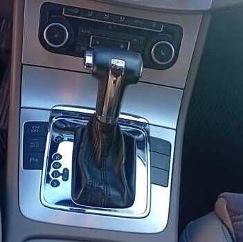 Черный Фольксваген Пассат, объемом двигателя 1.97 л и пробегом 325 тыс. км за 8900 $, фото 9 на Automoto.ua