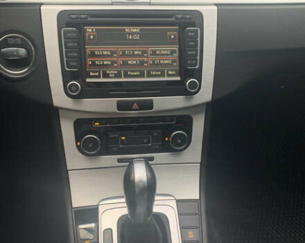 Черный Фольксваген Пассат, объемом двигателя 1.96 л и пробегом 229 тыс. км за 9600 $, фото 40 на Automoto.ua