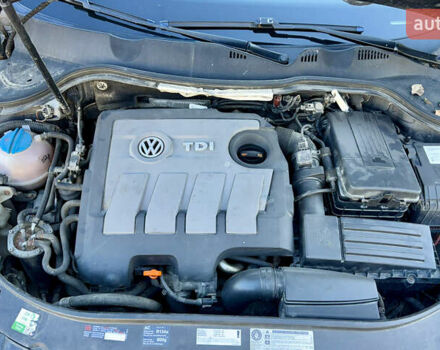 Черный Фольксваген Пассат, объемом двигателя 1.6 л и пробегом 207 тыс. км за 6700 $, фото 40 на Automoto.ua