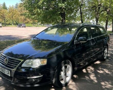 Черный Фольксваген Пассат, объемом двигателя 1.97 л и пробегом 365 тыс. км за 7400 $, фото 4 на Automoto.ua
