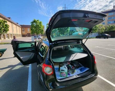 Черный Фольксваген Пассат, объемом двигателя 1.6 л и пробегом 340 тыс. км за 7000 $, фото 8 на Automoto.ua