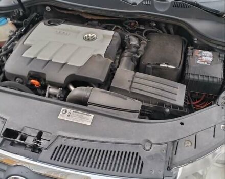 Черный Фольксваген Пассат, объемом двигателя 1.97 л и пробегом 326 тыс. км за 7500 $, фото 1 на Automoto.ua