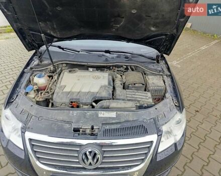 Черный Фольксваген Пассат, объемом двигателя 2 л и пробегом 263 тыс. км за 7000 $, фото 13 на Automoto.ua