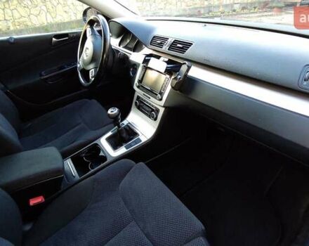 Черный Фольксваген Пассат, объемом двигателя 1.9 л и пробегом 280 тыс. км за 7900 $, фото 21 на Automoto.ua