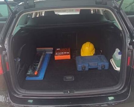 Чорний Фольксваген Пассат, об'ємом двигуна 1.6 л та пробігом 275 тис. км за 8300 $, фото 18 на Automoto.ua