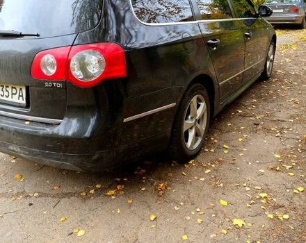 Черный Фольксваген Пассат, объемом двигателя 2 л и пробегом 340 тыс. км за 6800 $, фото 4 на Automoto.ua