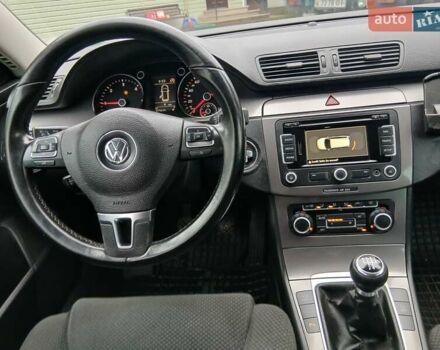 Черный Фольксваген Пассат, объемом двигателя 1.6 л и пробегом 321 тыс. км за 7300 $, фото 12 на Automoto.ua