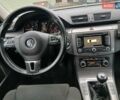 Черный Фольксваген Пассат, объемом двигателя 1.6 л и пробегом 321 тыс. км за 7300 $, фото 12 на Automoto.ua