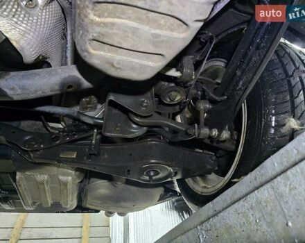 Черный Фольксваген Пассат, объемом двигателя 2 л и пробегом 225 тыс. км за 8800 $, фото 48 на Automoto.ua