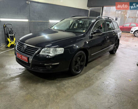 Черный Фольксваген Пассат, объемом двигателя 1.8 л и пробегом 234 тыс. км за 7200 $, фото 1 на Automoto.ua