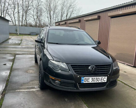 Черный Фольксваген Пассат, объемом двигателя 1.97 л и пробегом 273 тыс. км за 7600 $, фото 1 на Automoto.ua
