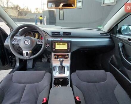 Черный Фольксваген Пассат, объемом двигателя 1.97 л и пробегом 239 тыс. км за 9222 $, фото 83 на Automoto.ua