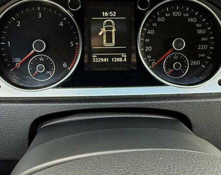 Черный Фольксваген Пассат, объемом двигателя 2 л и пробегом 323 тыс. км за 8300 $, фото 13 на Automoto.ua