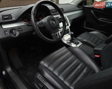 Черный Фольксваген Пассат, объемом двигателя 2 л и пробегом 225 тыс. км за 8800 $, фото 125 на Automoto.ua