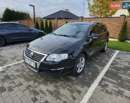 Черный Фольксваген Пассат, объемом двигателя 1.6 л и пробегом 294 тыс. км за 7300 $, фото 1 на Automoto.ua