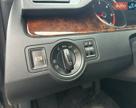 Черный Фольксваген Пассат, объемом двигателя 1.97 л и пробегом 235 тыс. км за 8499 $, фото 45 на Automoto.ua