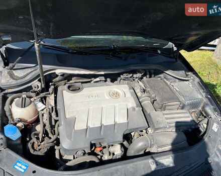 Чорний Фольксваген Пассат, об'ємом двигуна 1.97 л та пробігом 338 тис. км за 7200 $, фото 8 на Automoto.ua