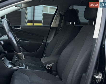 Чорний Фольксваген Пассат, об'ємом двигуна 1.6 л та пробігом 285 тис. км за 6999 $, фото 28 на Automoto.ua