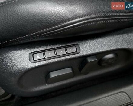 Черный Фольксваген Пассат, объемом двигателя 2 л и пробегом 225 тыс. км за 8800 $, фото 108 на Automoto.ua