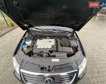 Чорний Фольксваген Пассат, об'ємом двигуна 2 л та пробігом 214 тис. км за 8900 $, фото 5 на Automoto.ua