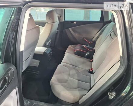 Черный Фольксваген Пассат, объемом двигателя 1.6 л и пробегом 340 тыс. км за 7000 $, фото 34 на Automoto.ua