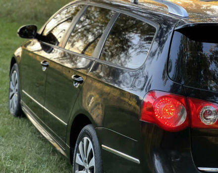 Черный Фольксваген Пассат, объемом двигателя 1.6 л и пробегом 229 тыс. км за 8222 $, фото 13 на Automoto.ua