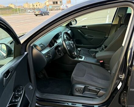 Чорний Фольксваген Пассат, об'ємом двигуна 1.8 л та пробігом 210 тис. км за 7900 $, фото 8 на Automoto.ua