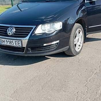 Черный Фольксваген Пассат, объемом двигателя 1.4 л и пробегом 289 тыс. км за 8000 $, фото 2 на Automoto.ua