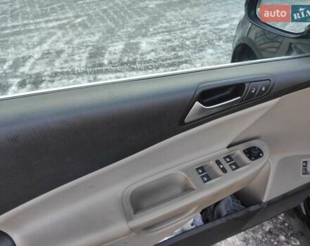 Черный Фольксваген Пассат, объемом двигателя 1.4 л и пробегом 196 тыс. км за 7200 $, фото 17 на Automoto.ua