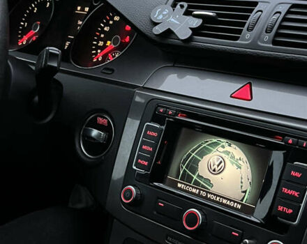 Черный Фольксваген Пассат, объемом двигателя 1.97 л и пробегом 322 тыс. км за 5850 $, фото 33 на Automoto.ua