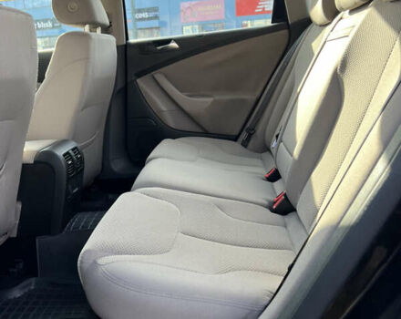 Черный Фольксваген Пассат, объемом двигателя 1.8 л и пробегом 324 тыс. км за 7900 $, фото 8 на Automoto.ua