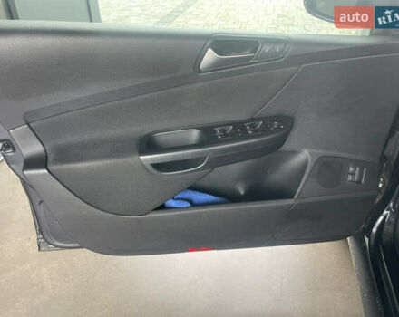 Чорний Фольксваген Пассат, об'ємом двигуна 1.6 л та пробігом 198 тис. км за 7550 $, фото 27 на Automoto.ua