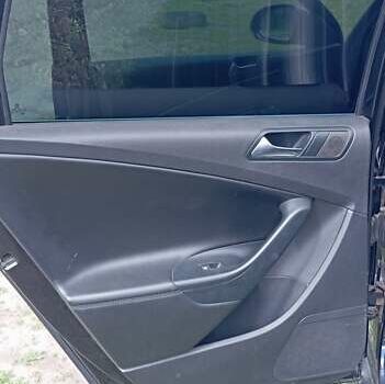 Черный Фольксваген Пассат, объемом двигателя 1.4 л и пробегом 289 тыс. км за 8000 $, фото 22 на Automoto.ua