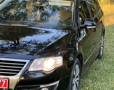 Черный Фольксваген Пассат, объемом двигателя 1.6 л и пробегом 229 тыс. км за 8222 $, фото 2 на Automoto.ua