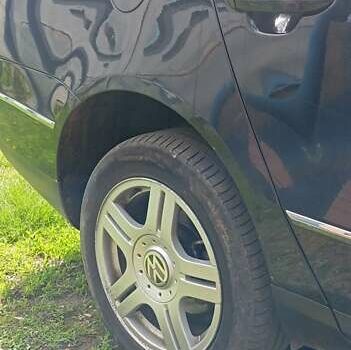 Черный Фольксваген Пассат, объемом двигателя 1.4 л и пробегом 289 тыс. км за 8000 $, фото 29 на Automoto.ua