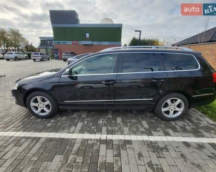 Черный Фольксваген Пассат, объемом двигателя 1.6 л и пробегом 294 тыс. км за 7300 $, фото 7 на Automoto.ua